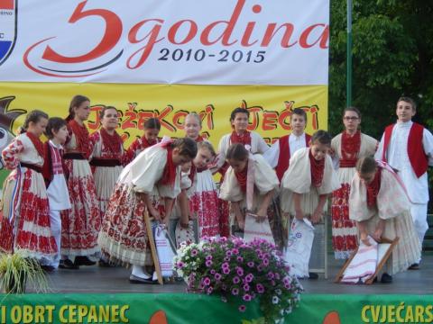 Dječja grupa Folklornog ansambla 